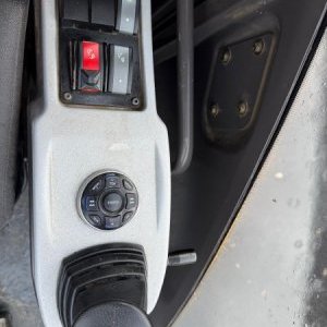 foto 14t bagr kladivo vidle 4lopaty Mecalac 714