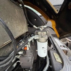 foto 14t bagr kladivo vidle 4lopaty Mecalac 714